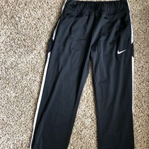 Black Nike women’s sweatpants, size M, NWT